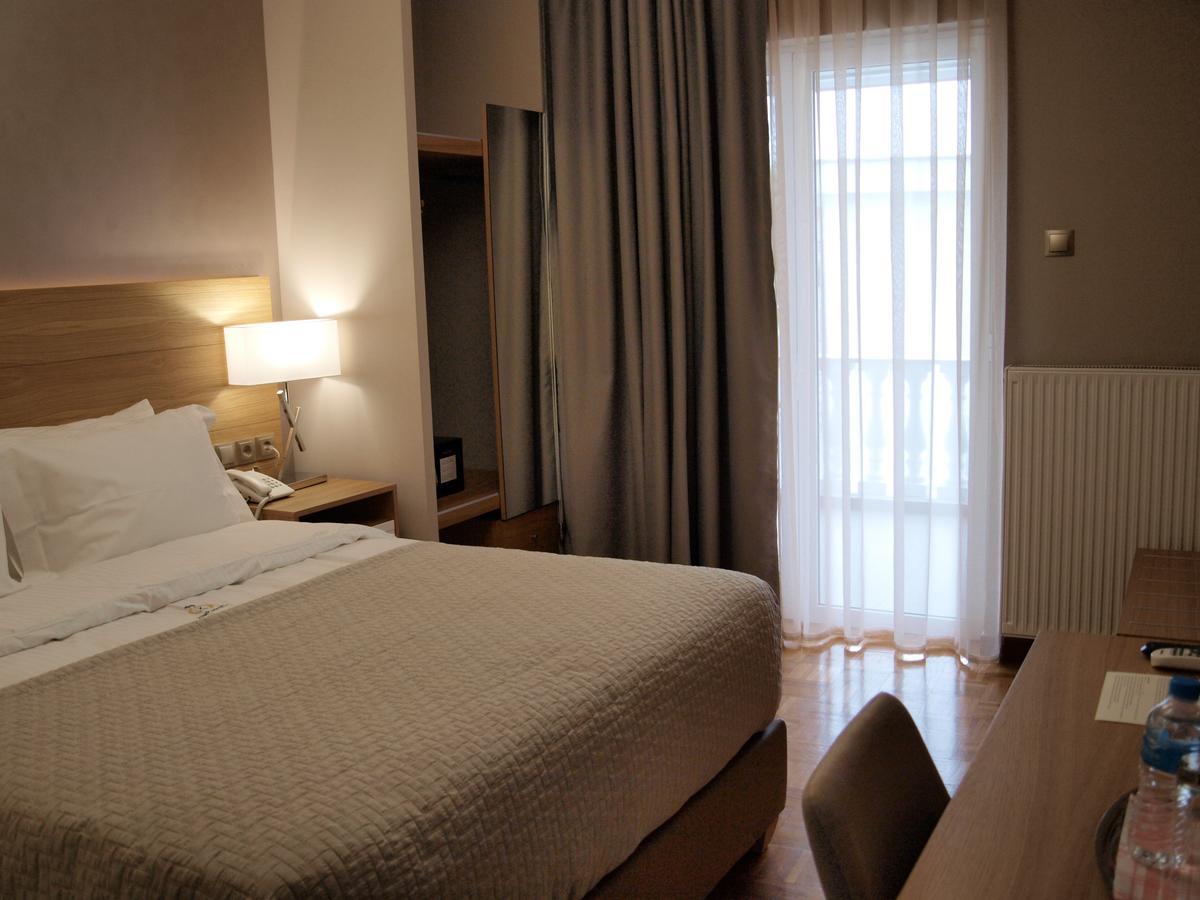 คิง ลอดจ์ - ลักชัวรี แอคคอมมอเดชั่น Hotel เอเธนส์ ภายนอก รูปภาพ
