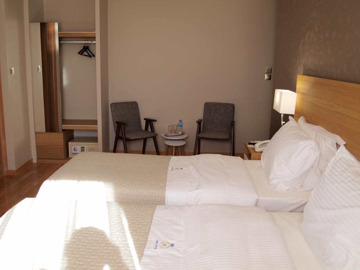 คิง ลอดจ์ - ลักชัวรี แอคคอมมอเดชั่น Hotel เอเธนส์ ภายนอก รูปภาพ