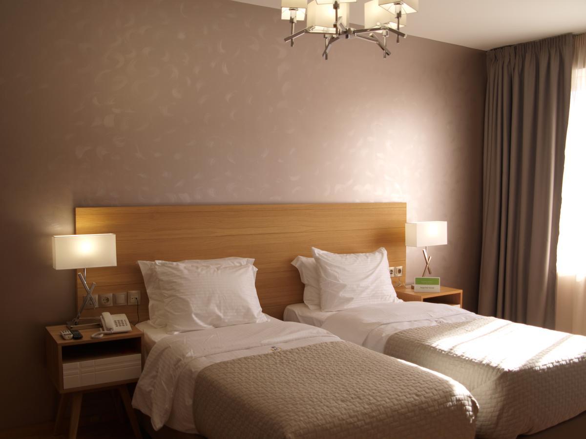 คิง ลอดจ์ - ลักชัวรี แอคคอมมอเดชั่น Hotel เอเธนส์ ภายนอก รูปภาพ